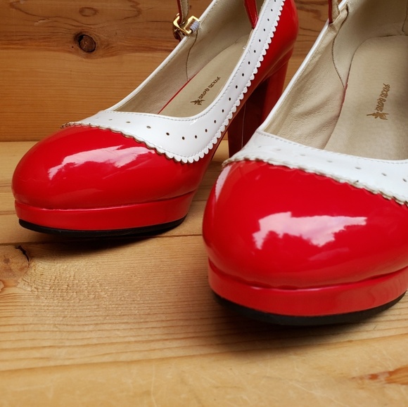 NEW Pixie Cove Red & White Pin Up Rockabilly Heels - Picture 6 of 6